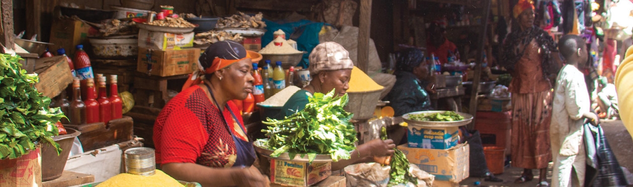 Shaping Gender-Sensitive Approaches to Food Safety in Traditional Markets