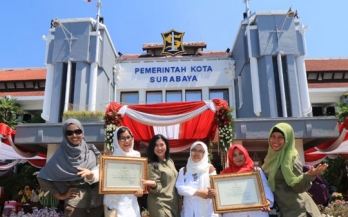 GAIN recognised as "nutrition hero" by Surabaya City Mayor